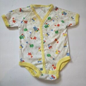 Vintage Baby Bodysuit White Colorful Animals Print Short Sleeve Snap‎ Closure